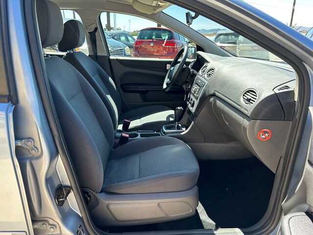 FORD FOCUS TREND 1.6 AUTO SPANISH LHD IN SPAIN ONLY 60000 MILES SUPERB 2007